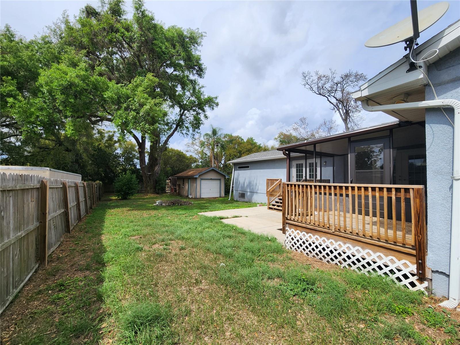 VAN SANT SUB - Residential