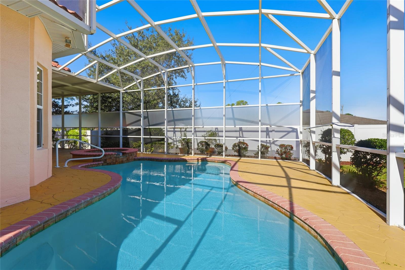 WINTER HAVEN COURT - Residential