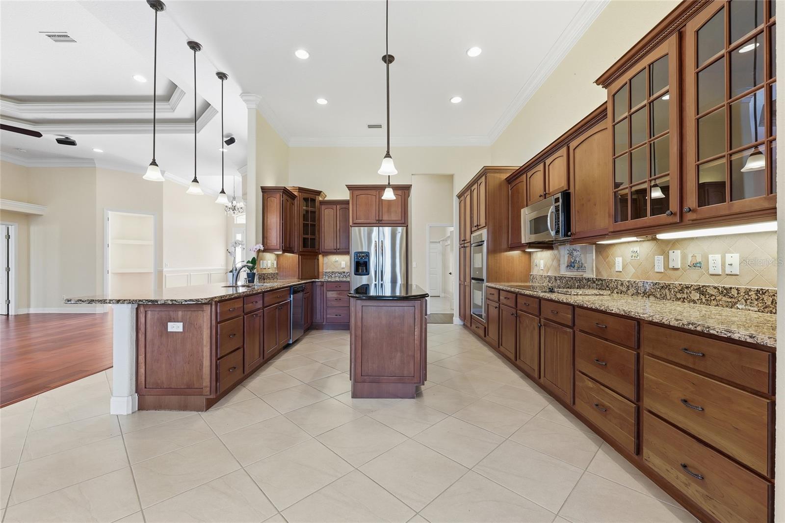 WINTER HAVEN COURT - Residential