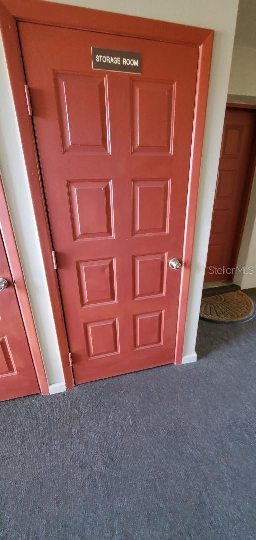 HUNTERS GLEN CONDO - Residential