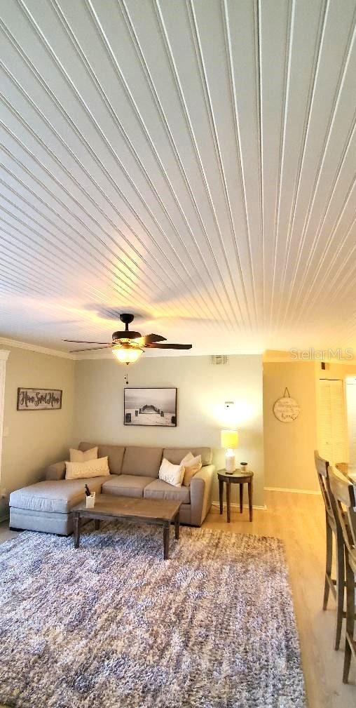 HUNTERS GLEN CONDO - Residential