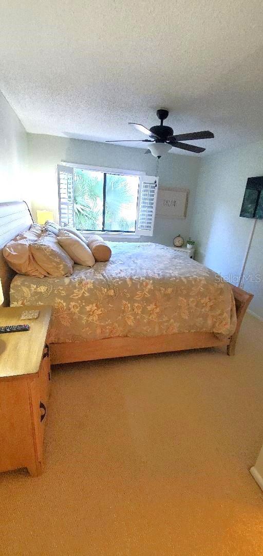 HUNTERS GLEN CONDO - Residential