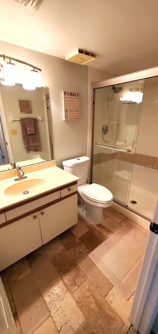 HUNTERS GLEN CONDO - Residential