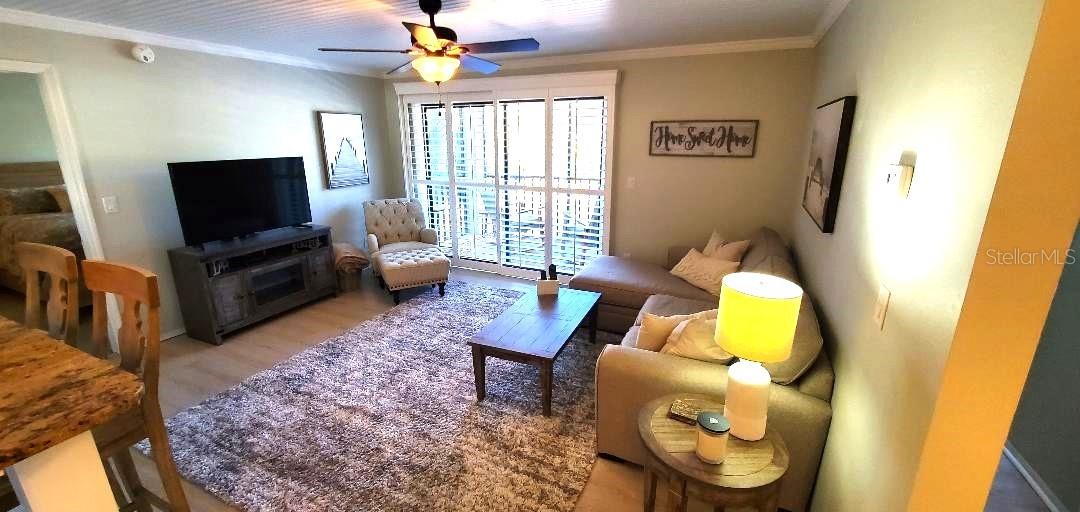 HUNTERS GLEN CONDO - Residential