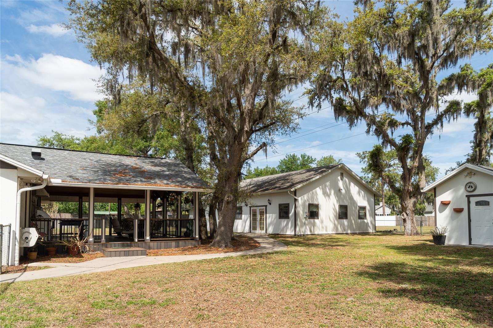 FOX RIDGE - Residential