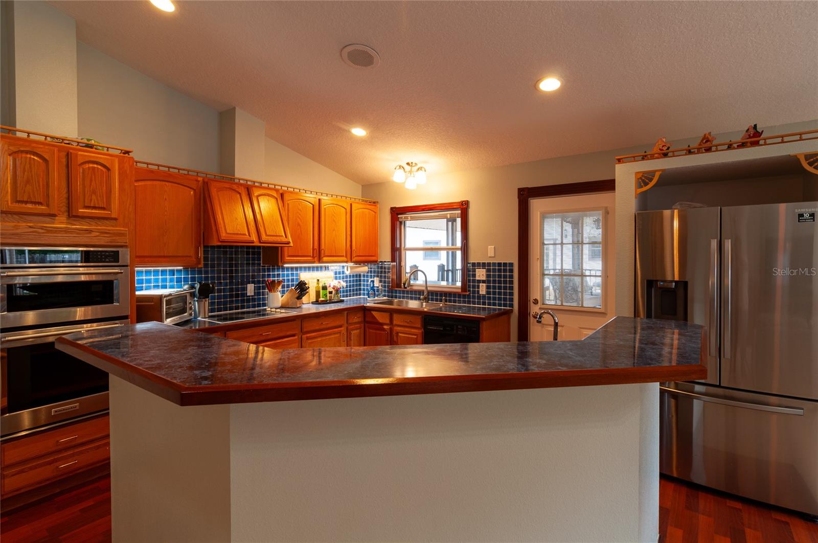 FOX RIDGE - Residential