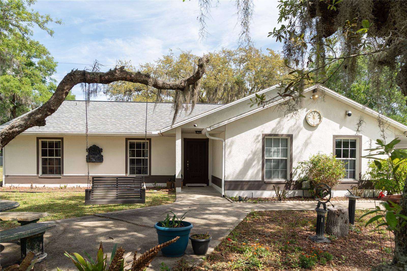 FOX RIDGE - Residential