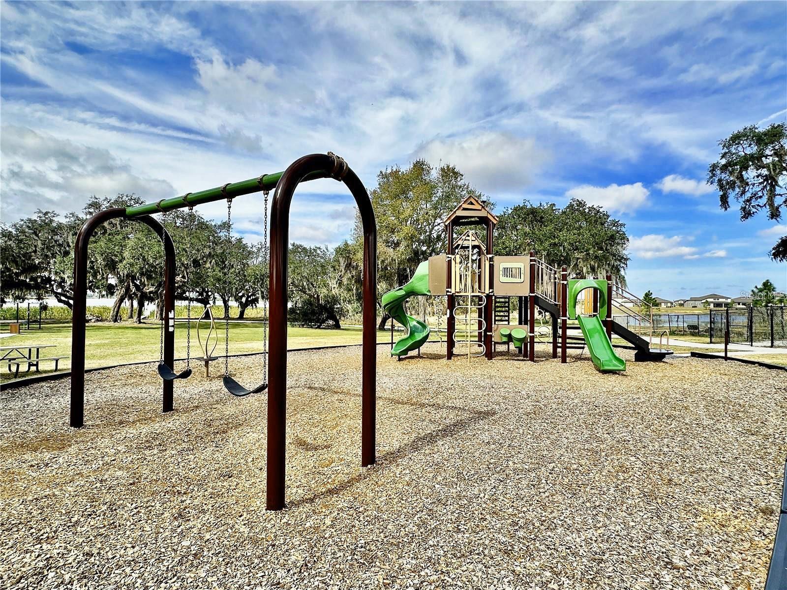 EPPERSON NORTH TWNHMS PH 4 - Residential