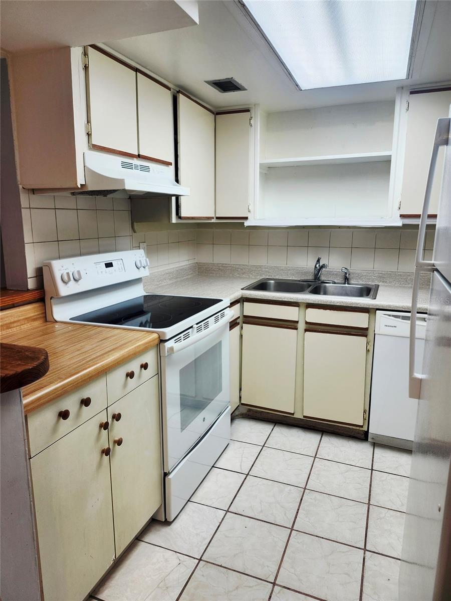 DESTINY SPGS CONDO - Residential