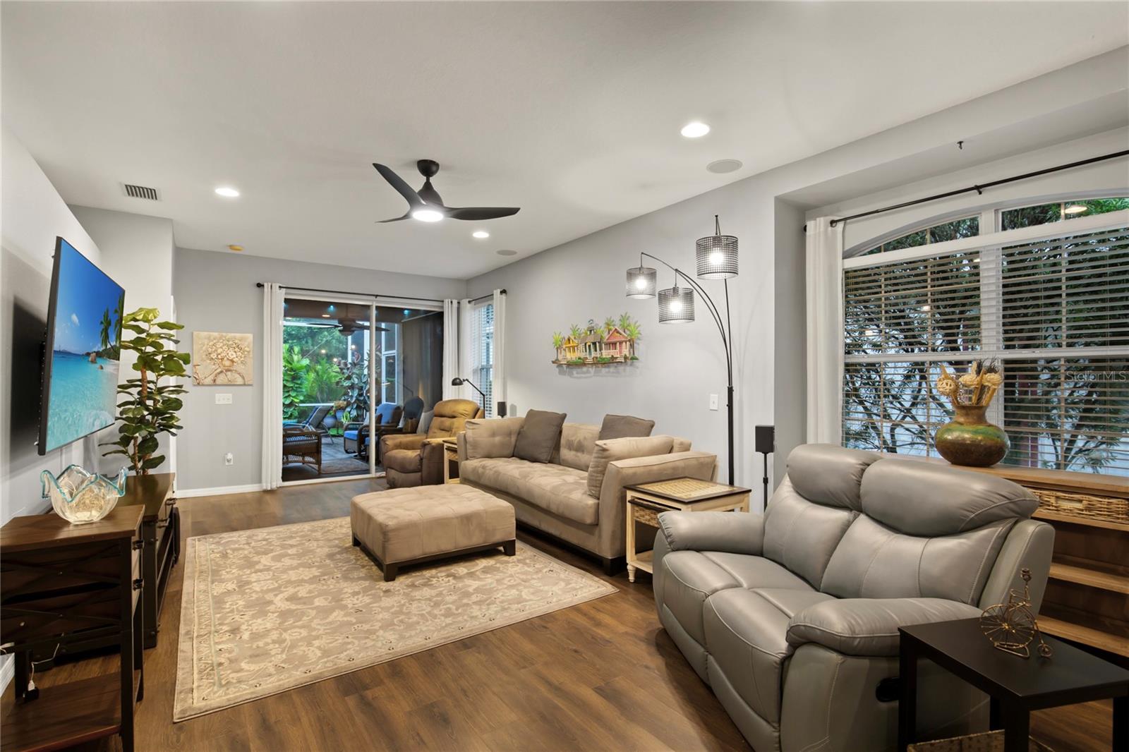 7542 DEER PATH LANE
