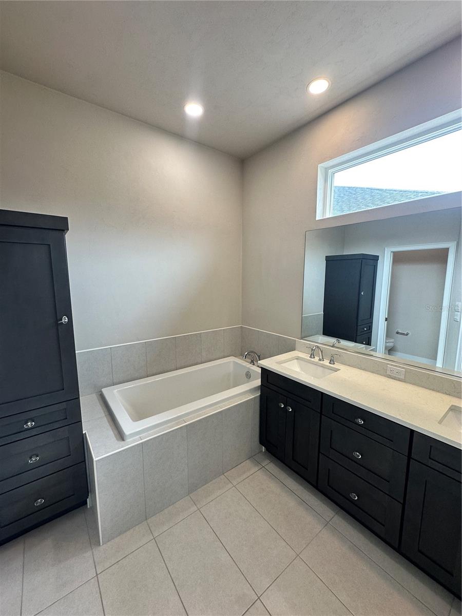 AMARIAH PARK - Residential Lease