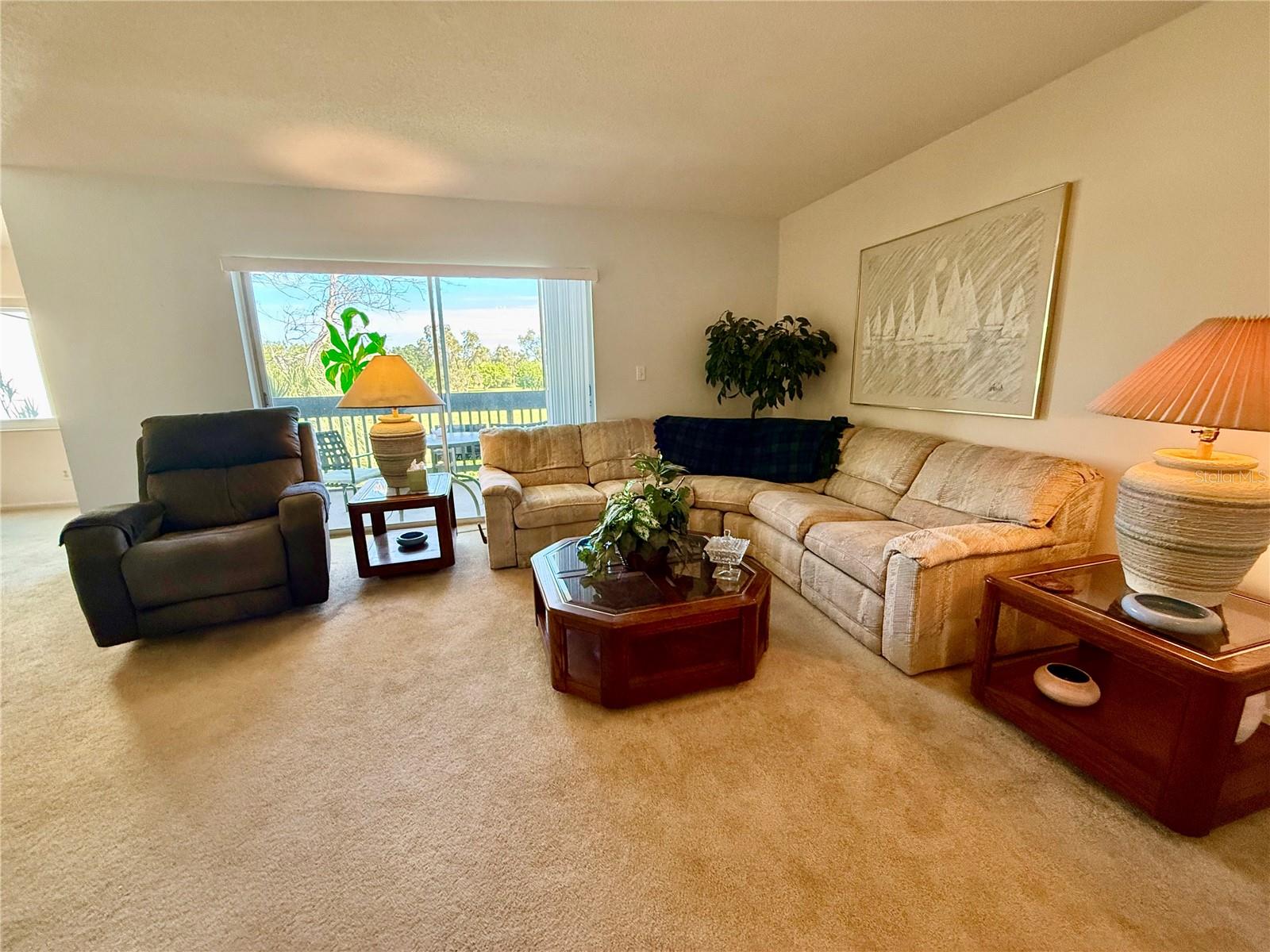 835 N KEENE ROAD W23