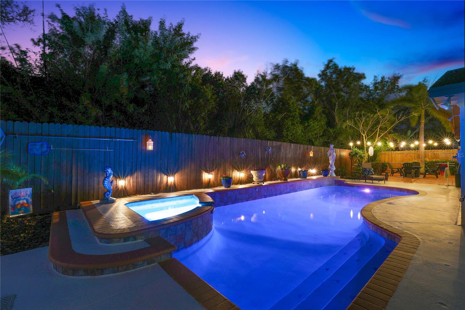 WHISPERING PINES FOREST - Residential