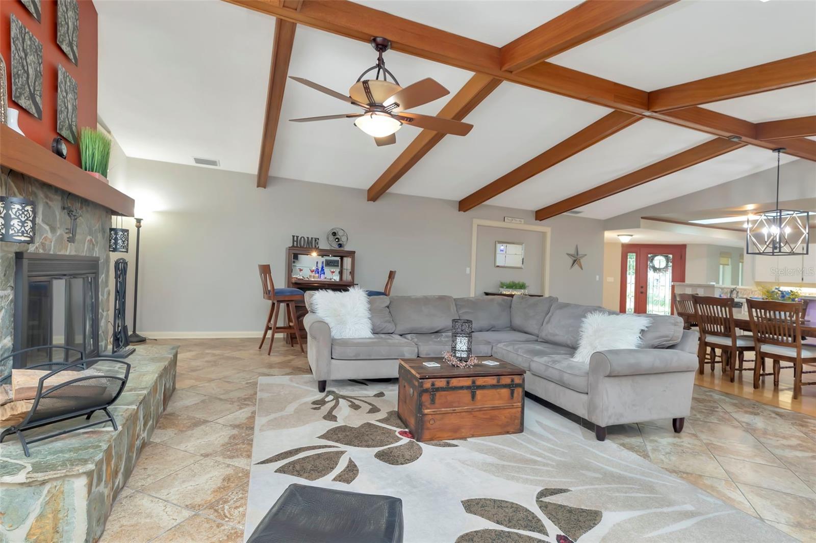 WHISPERING PINES FOREST - Residential