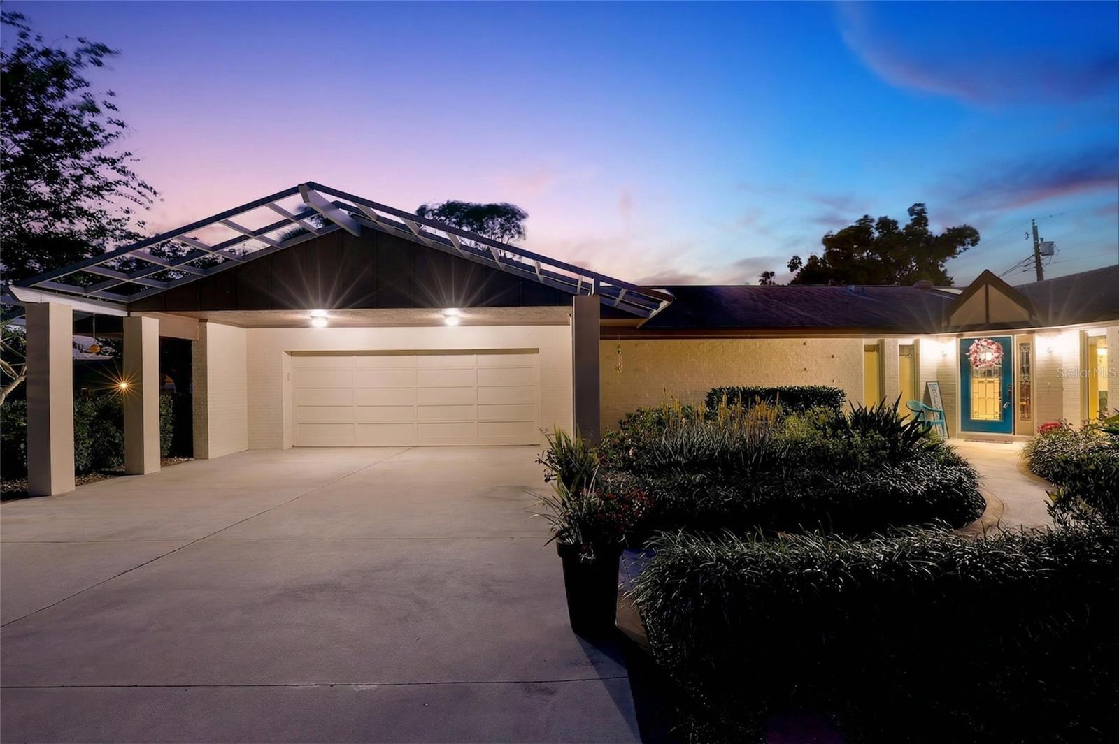 WHISPERING PINES FOREST - Residential