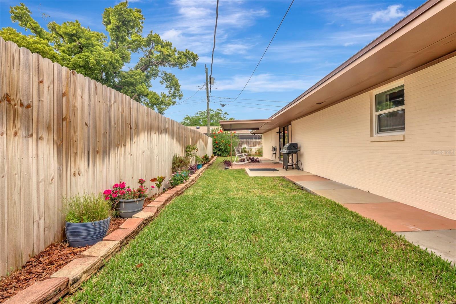 WHISPERING PINES FOREST - Residential