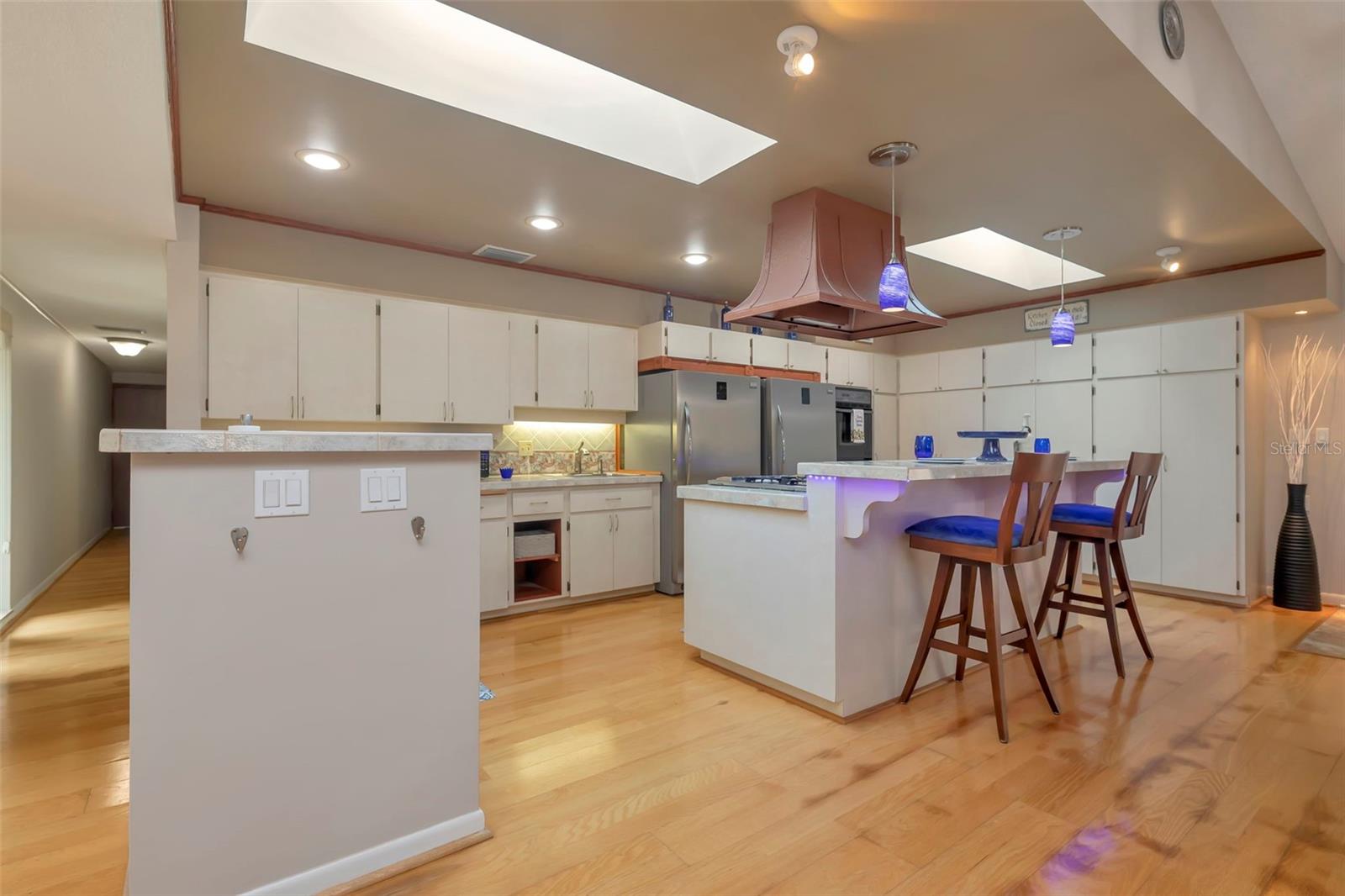 WHISPERING PINES FOREST - Residential