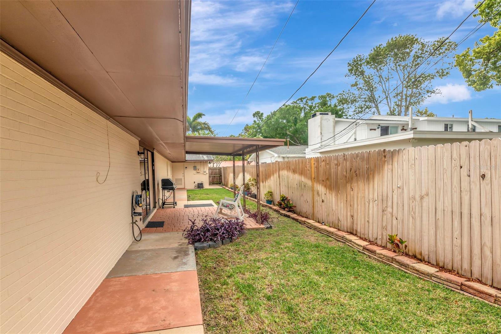 WHISPERING PINES FOREST - Residential