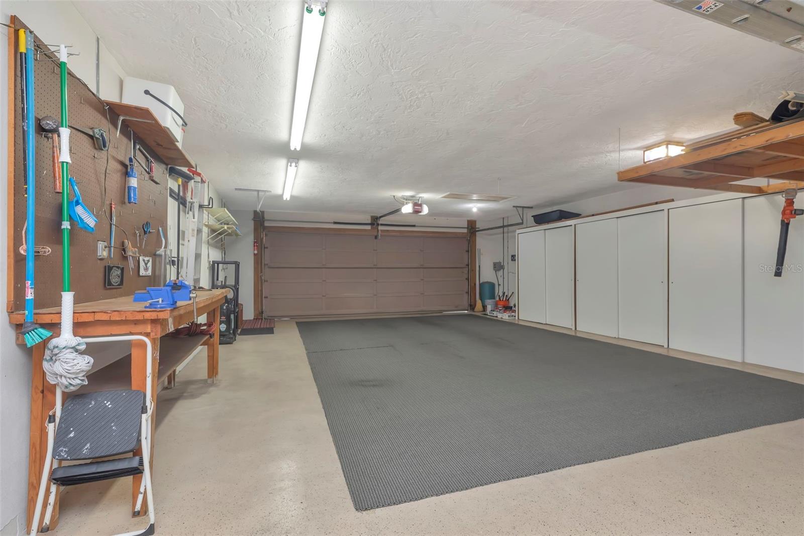 WHISPERING PINES FOREST - Residential