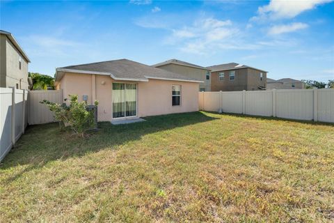 A home in WIMAUMA