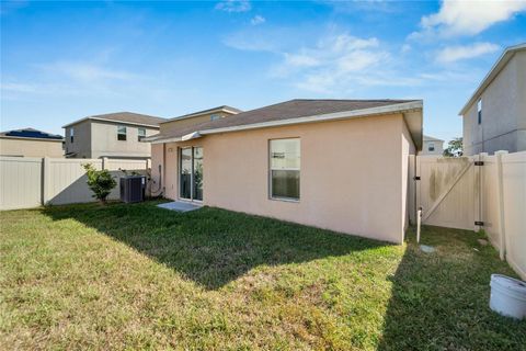 A home in WIMAUMA