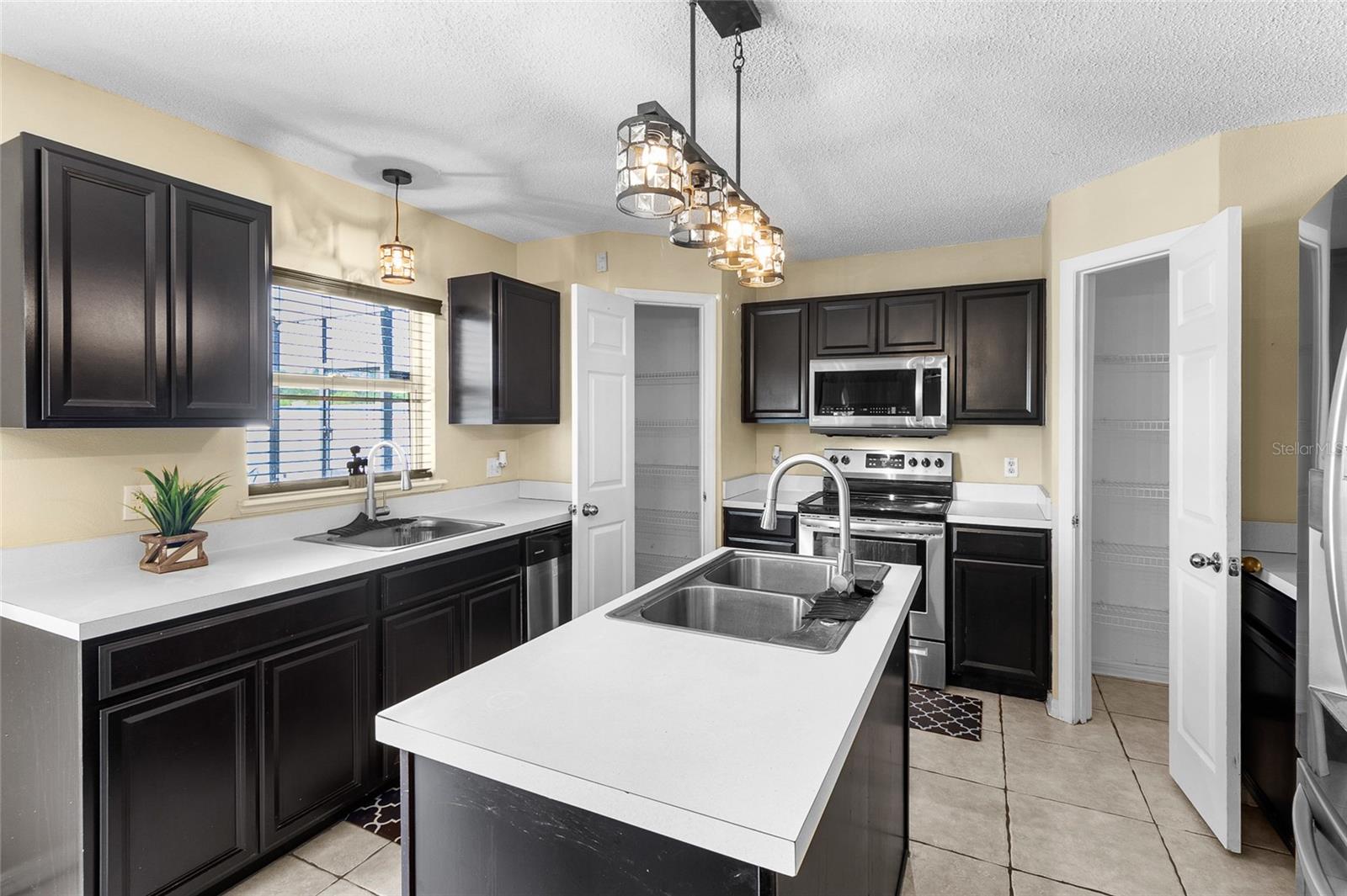 KINGS LAKE PH 3 - Residential