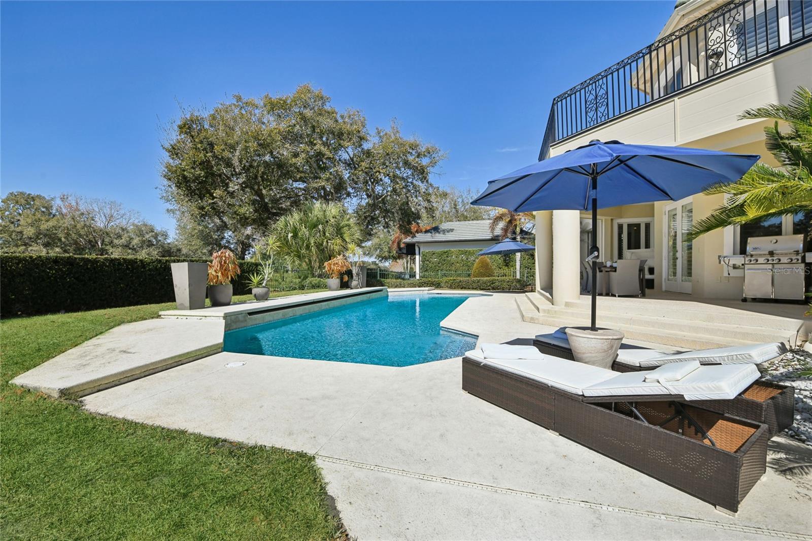 ISLEWORTH - Residential