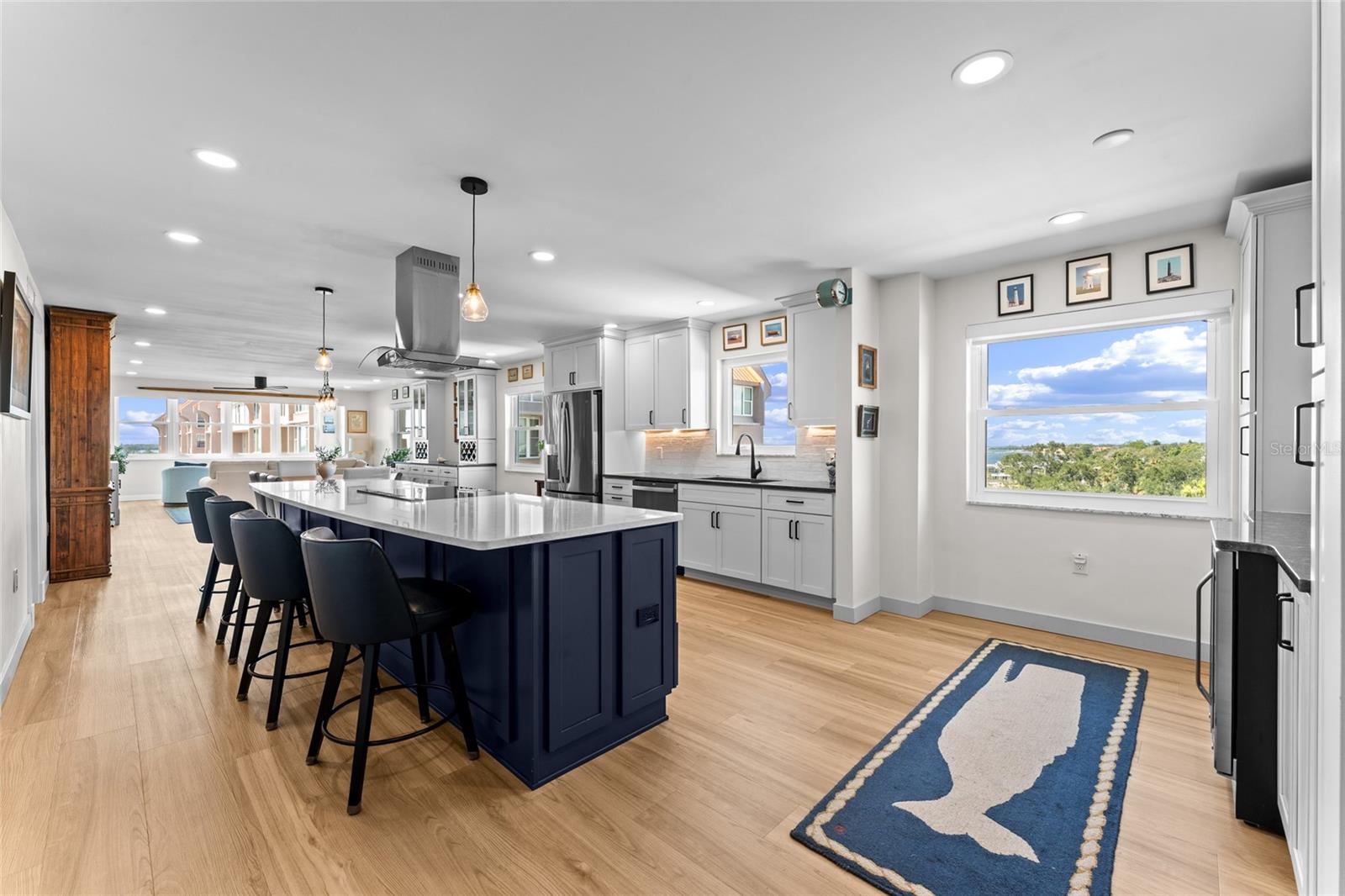 622 EDGEWATER DRIVE 721