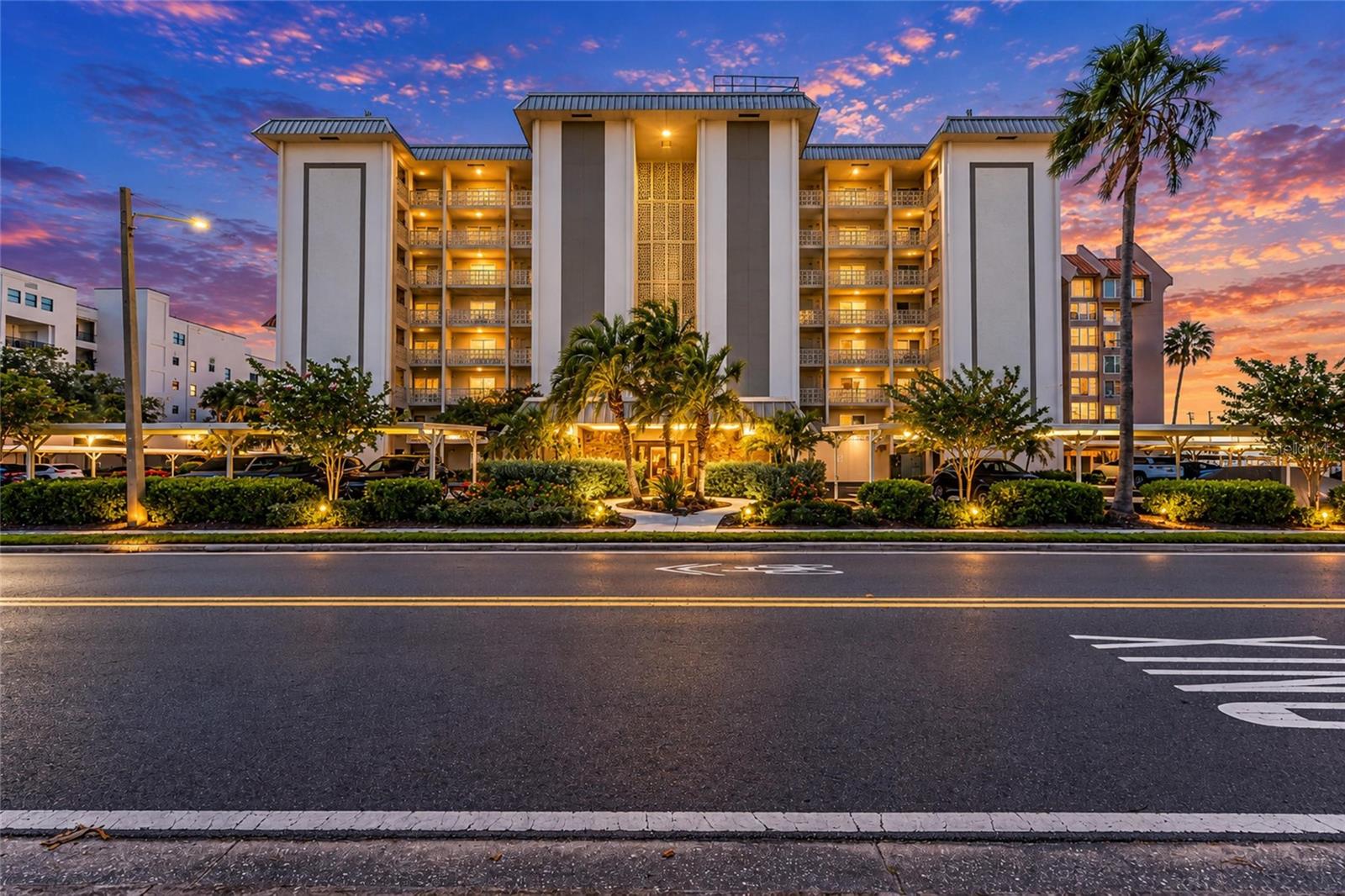 622 EDGEWATER DRIVE 721