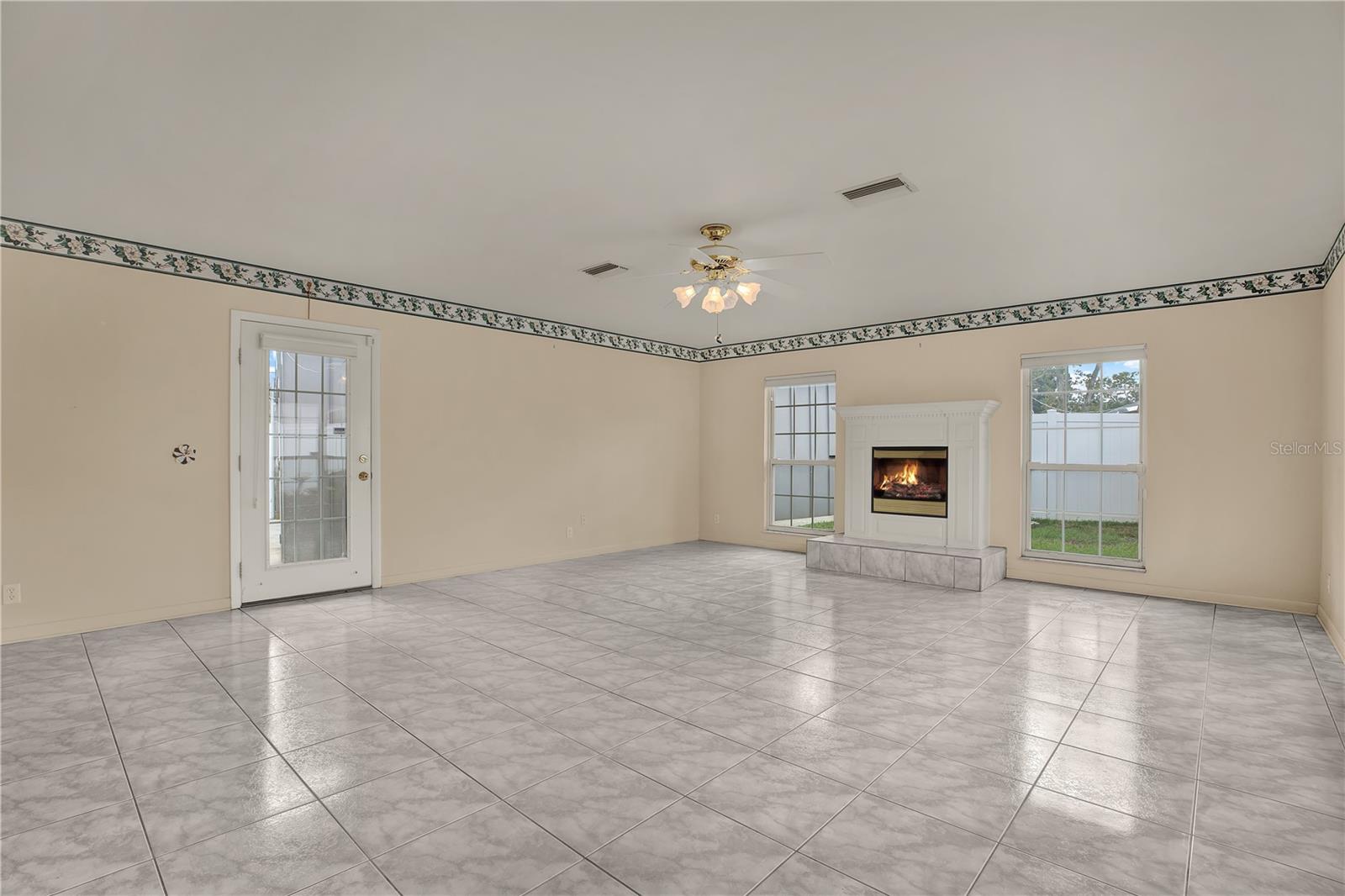 GROVE PARK ESTATES UNIT 7 - Residential