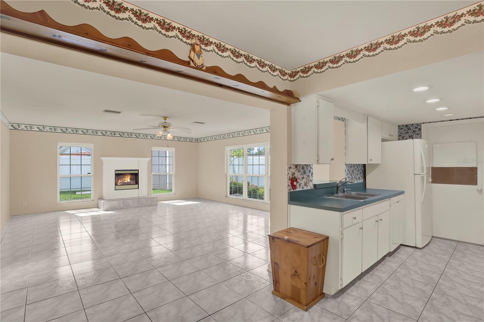 GROVE PARK ESTATES UNIT 7 - Residential