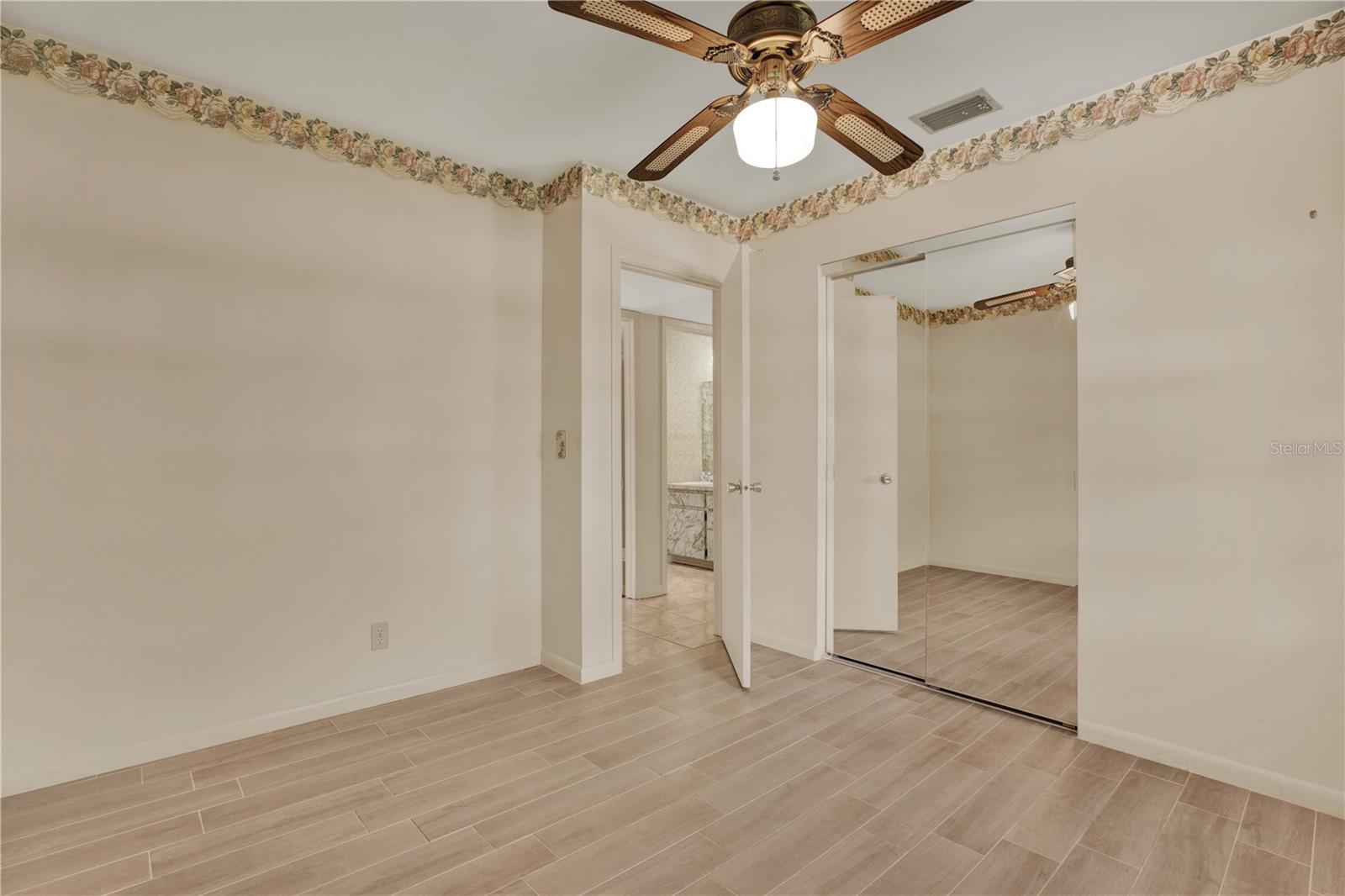 GROVE PARK ESTATES UNIT 7 - Residential