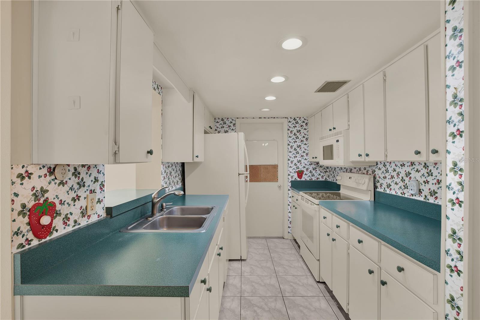 GROVE PARK ESTATES UNIT 7 - Residential