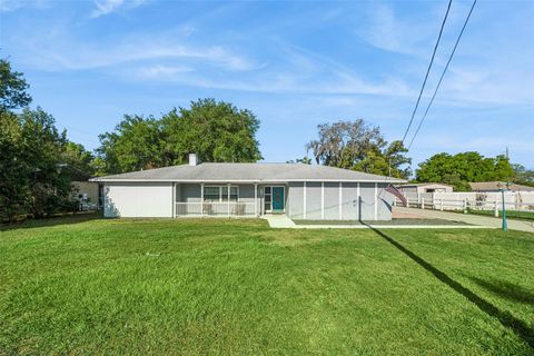 Photo of 235 S Ilakee Avenue, Lake Alfred, FL 33850 (MLS # O6394963)