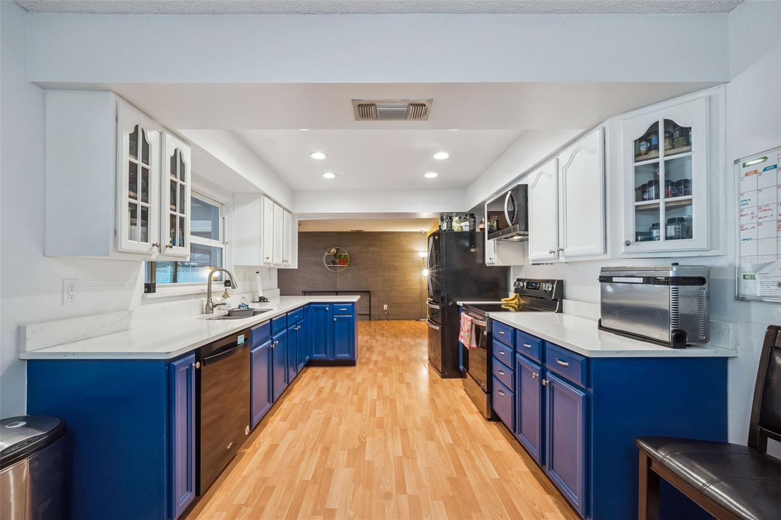 VILLA TERRACE - Residential