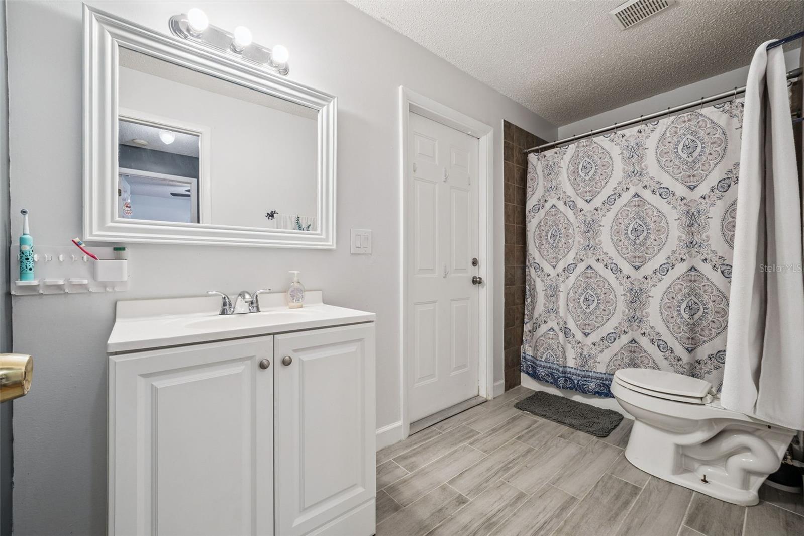 VILLA TERRACE - Residential