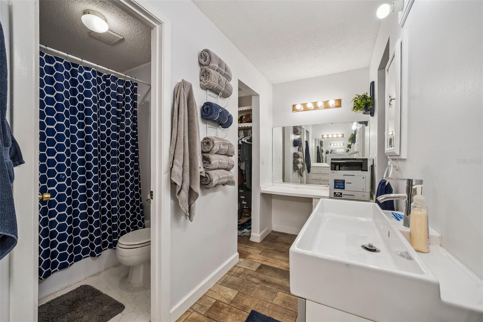 VILLA TERRACE - Residential