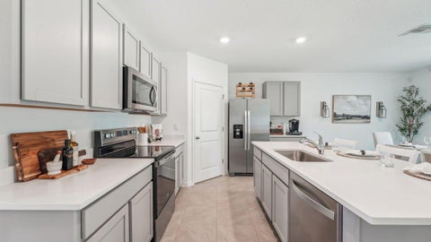 7650 Wheat Stone Drive, Zephyrhills, FL 33540