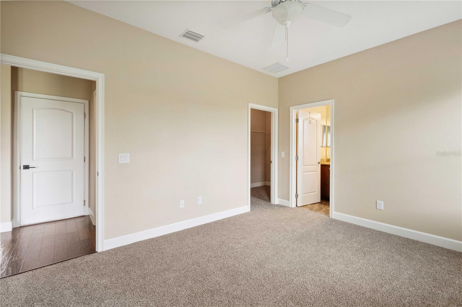 JUMPER CREEK MANOR - Residential