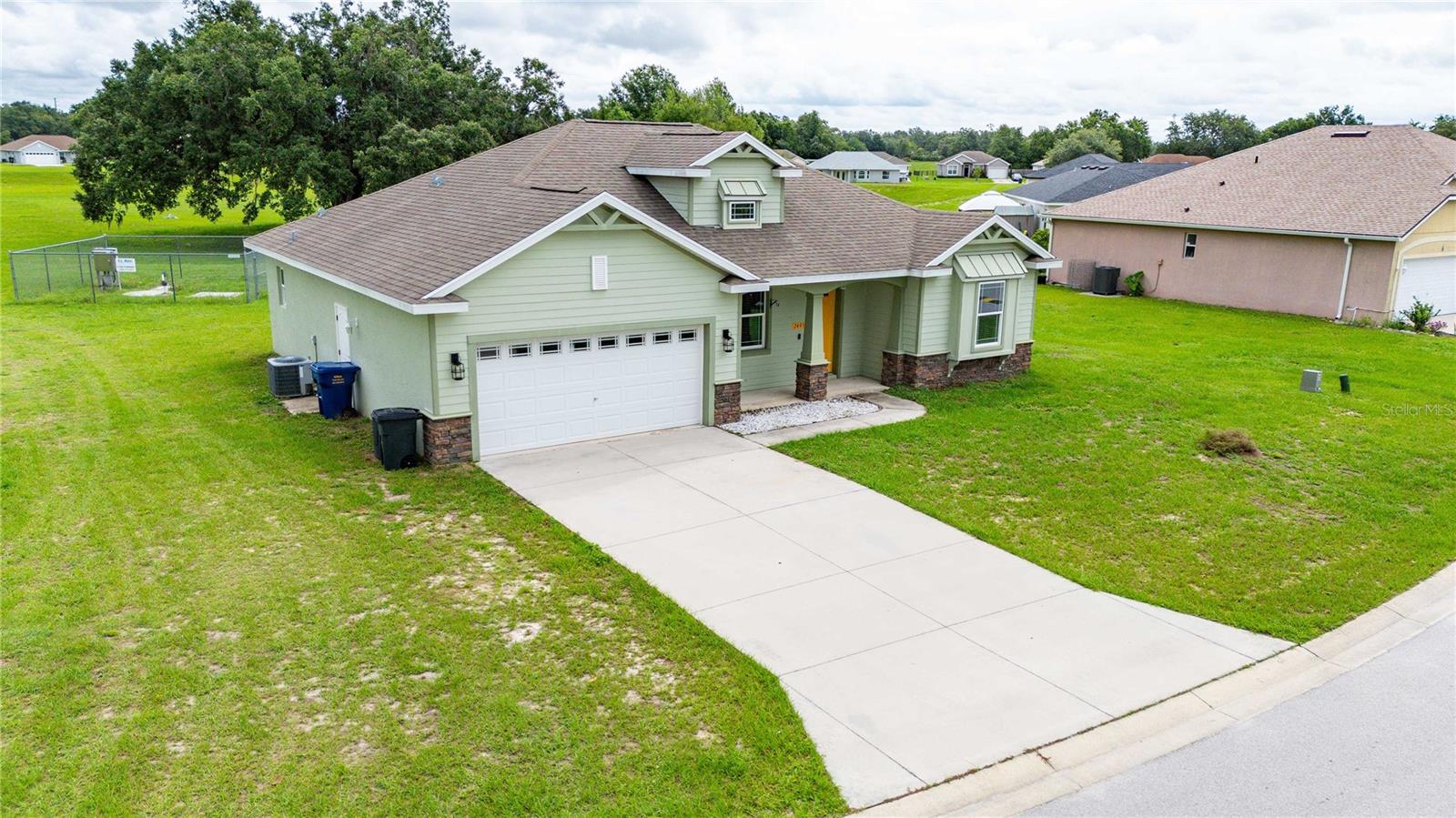 JUMPER CREEK MANOR - Residential