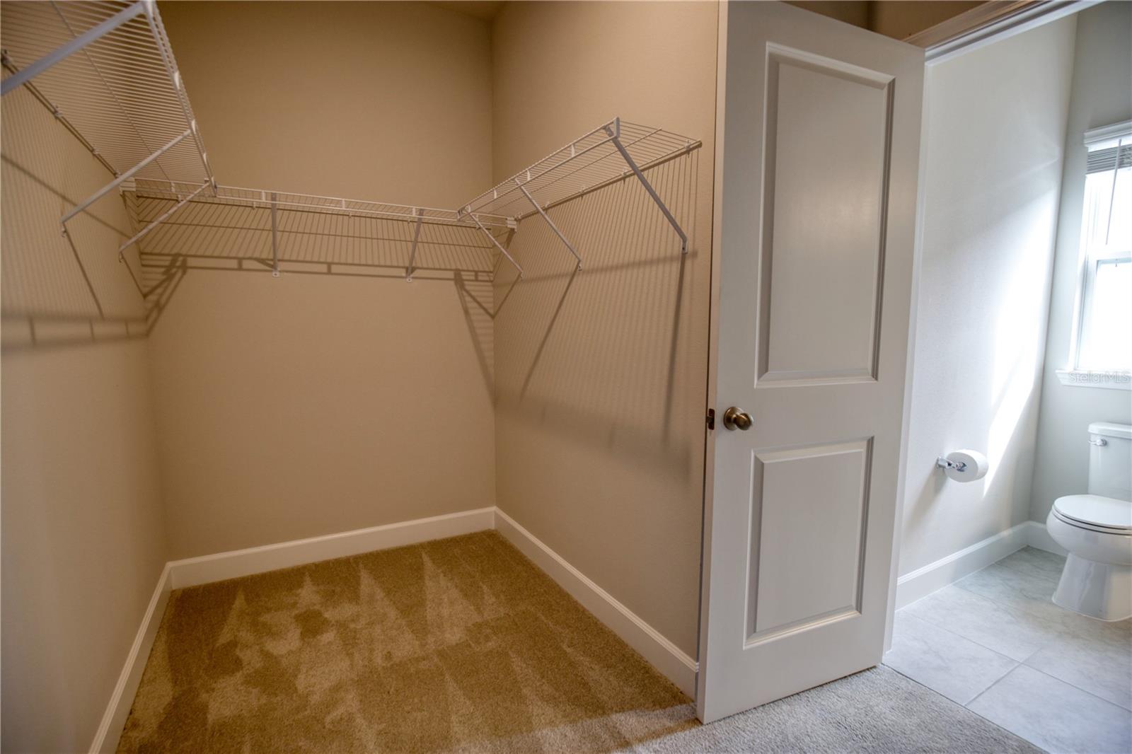 PALMS/WEST PORT - Residential Lease