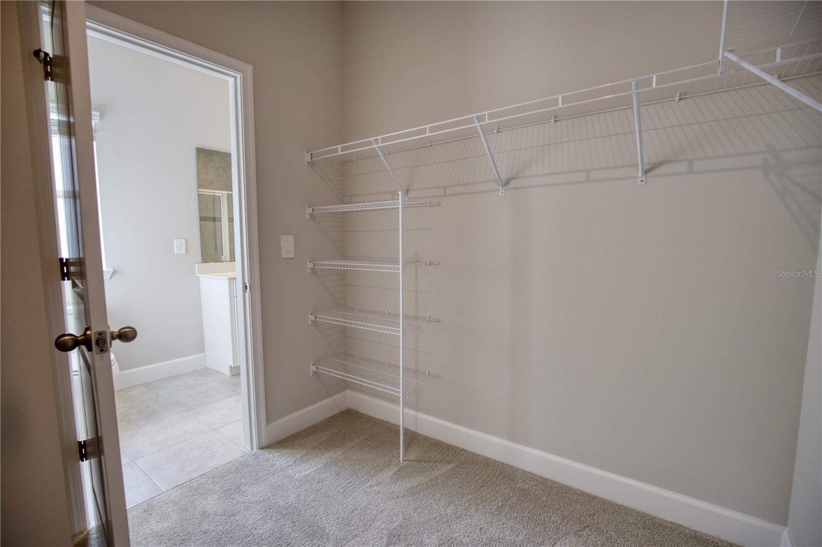 PALMS/WEST PORT - Residential Lease