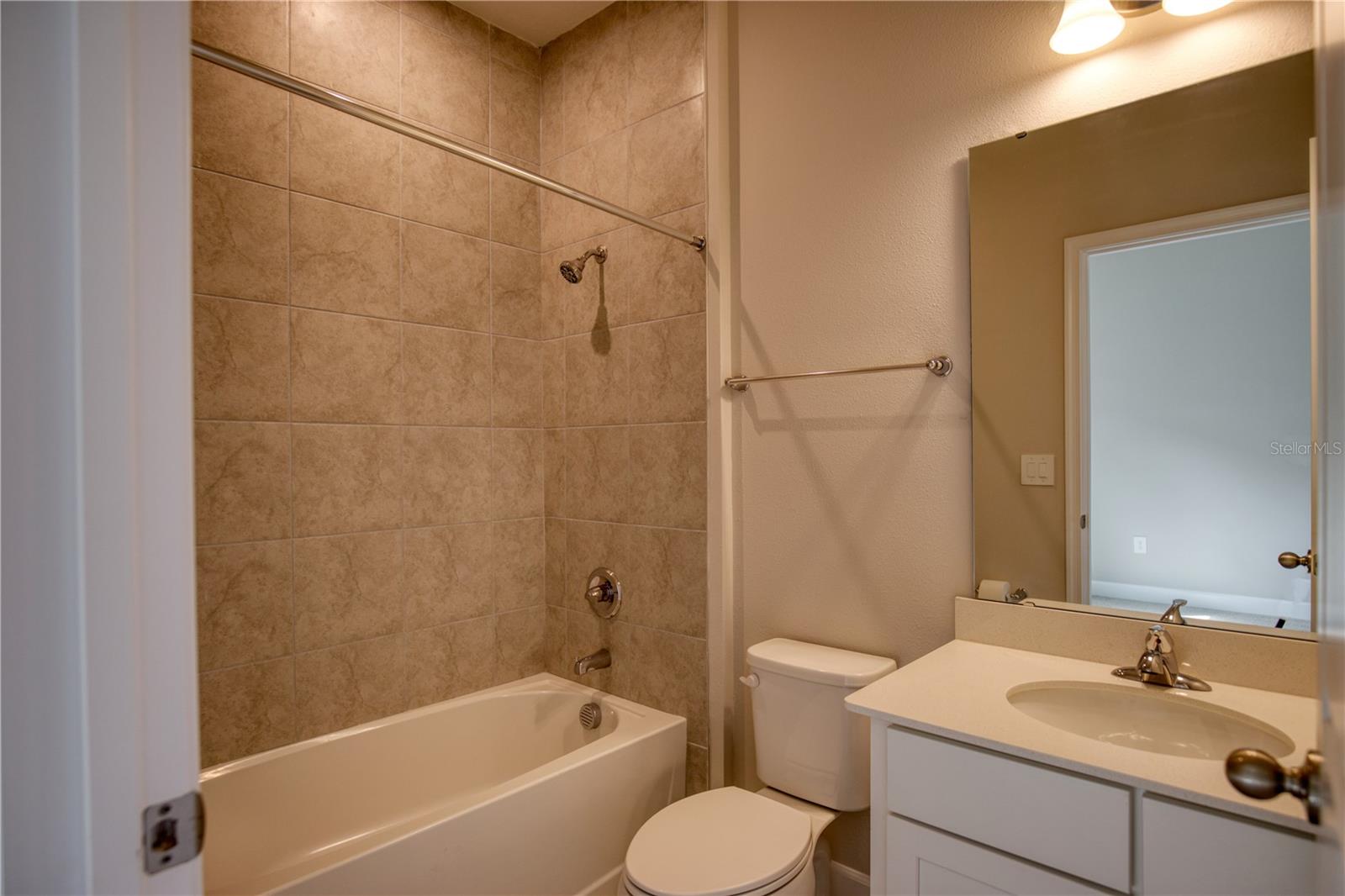 PALMS/WEST PORT - Residential Lease