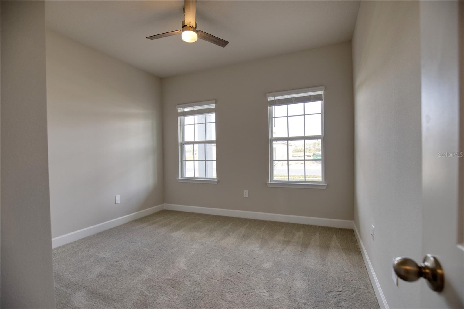 PALMS/WEST PORT - Residential Lease