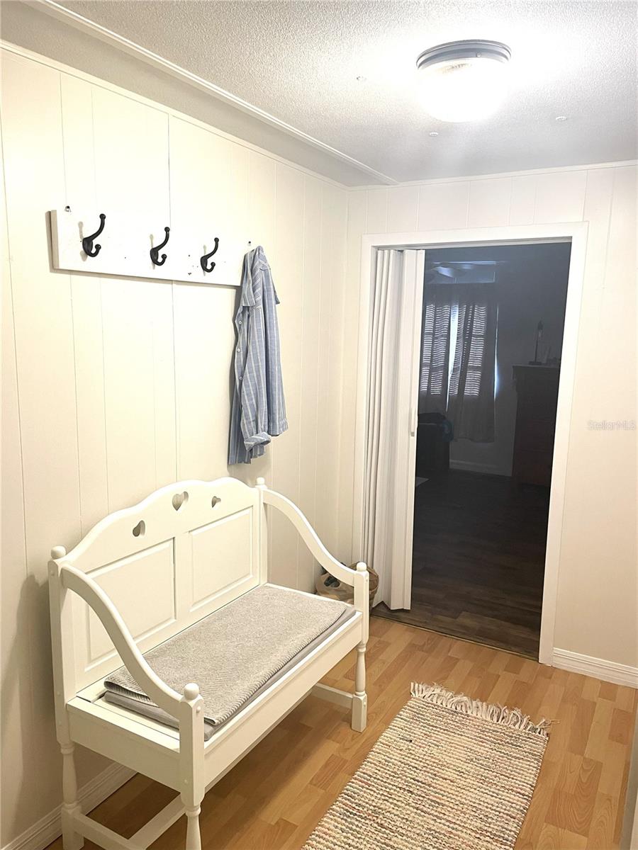 WOODLAND MANOR MOBILE HOME - Residential