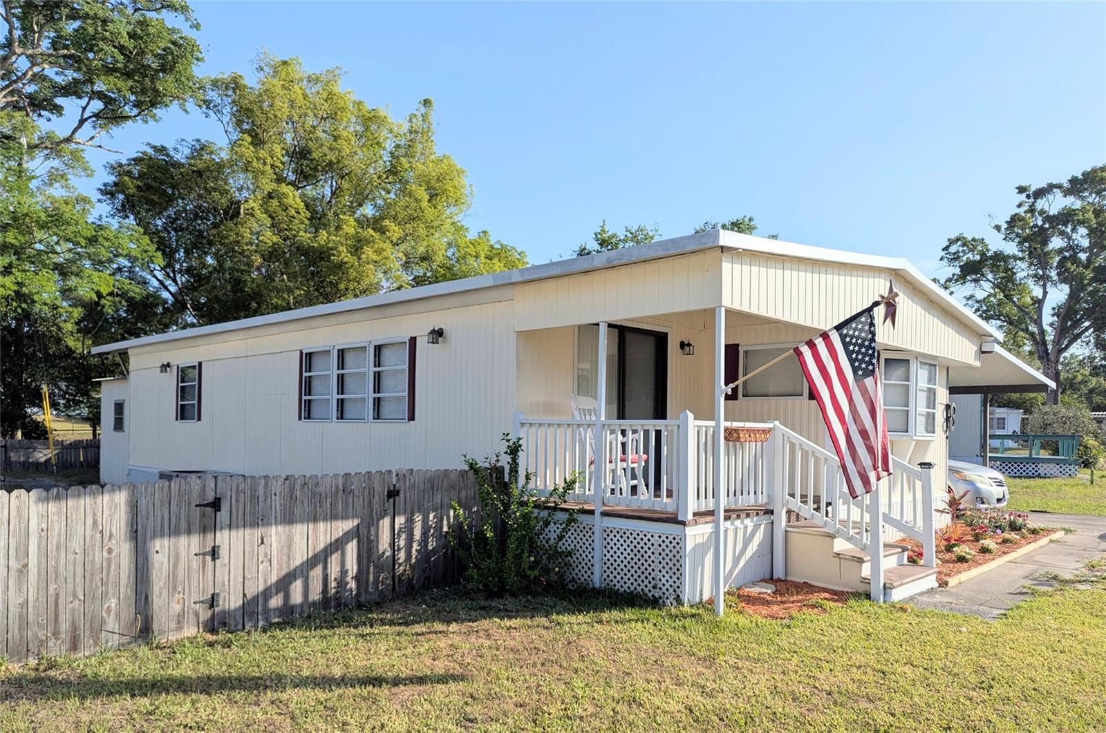 WOODLAND MANOR MOBILE HOME - Residential