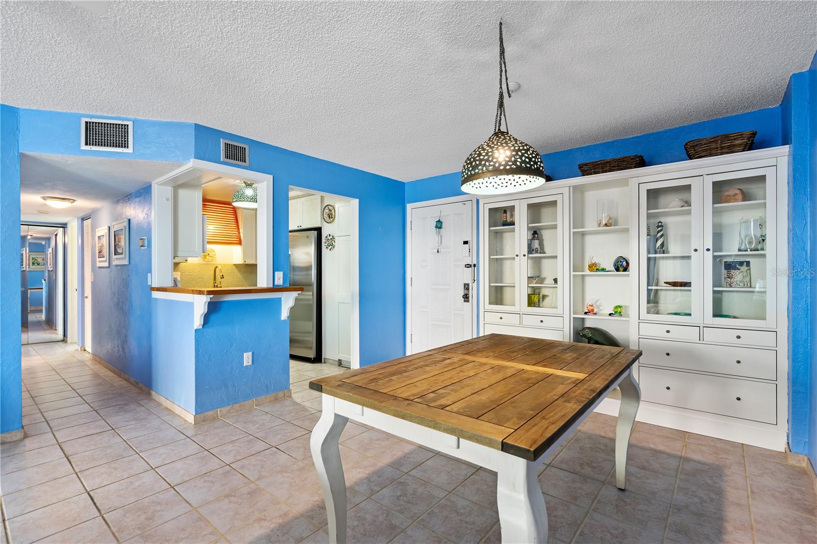 1415 OCEAN SHORE BOULEVARD 303