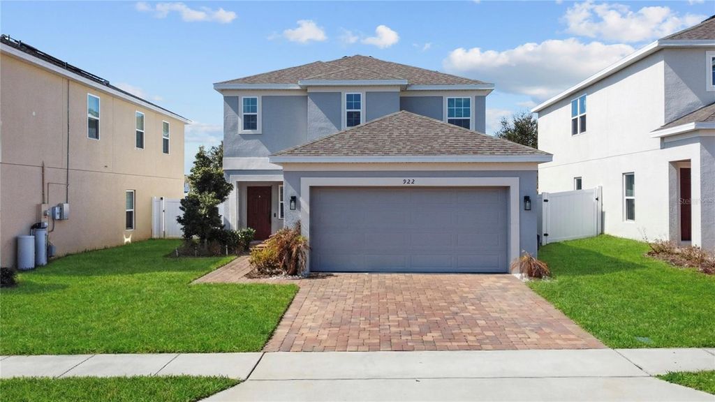 Photo of 922 Anna Place, Davenport, FL 33837 (MLS # O6382973)