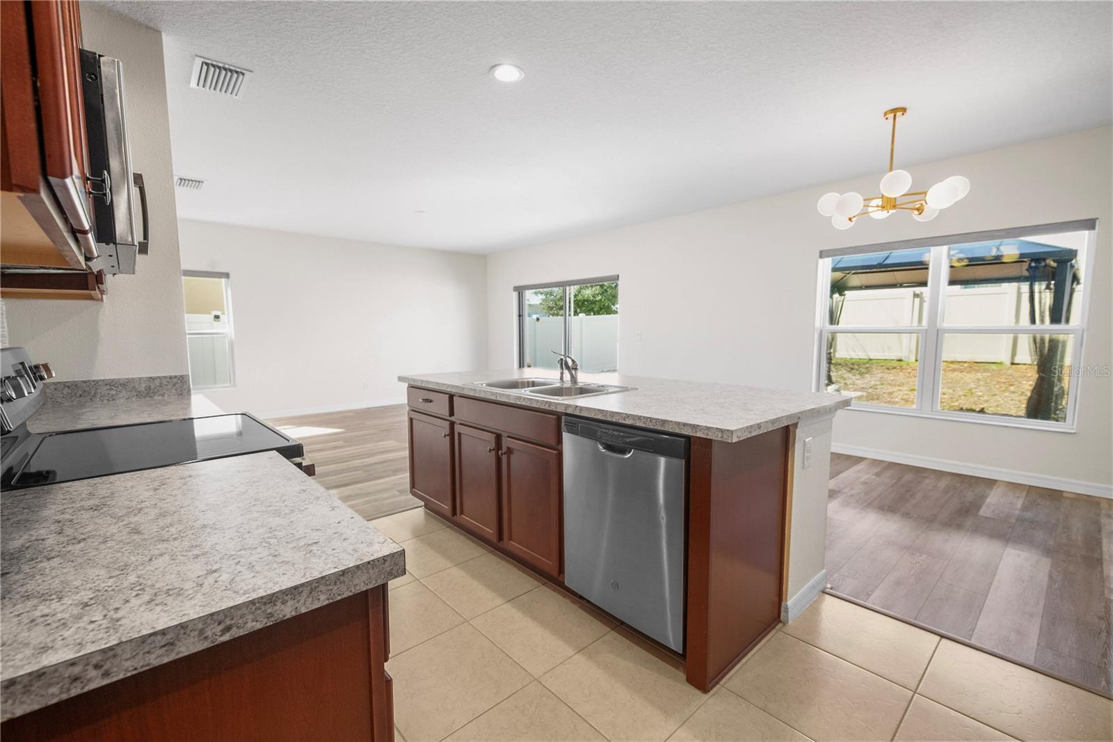 WILLIAMS PRESERVE PH 3 - Residential