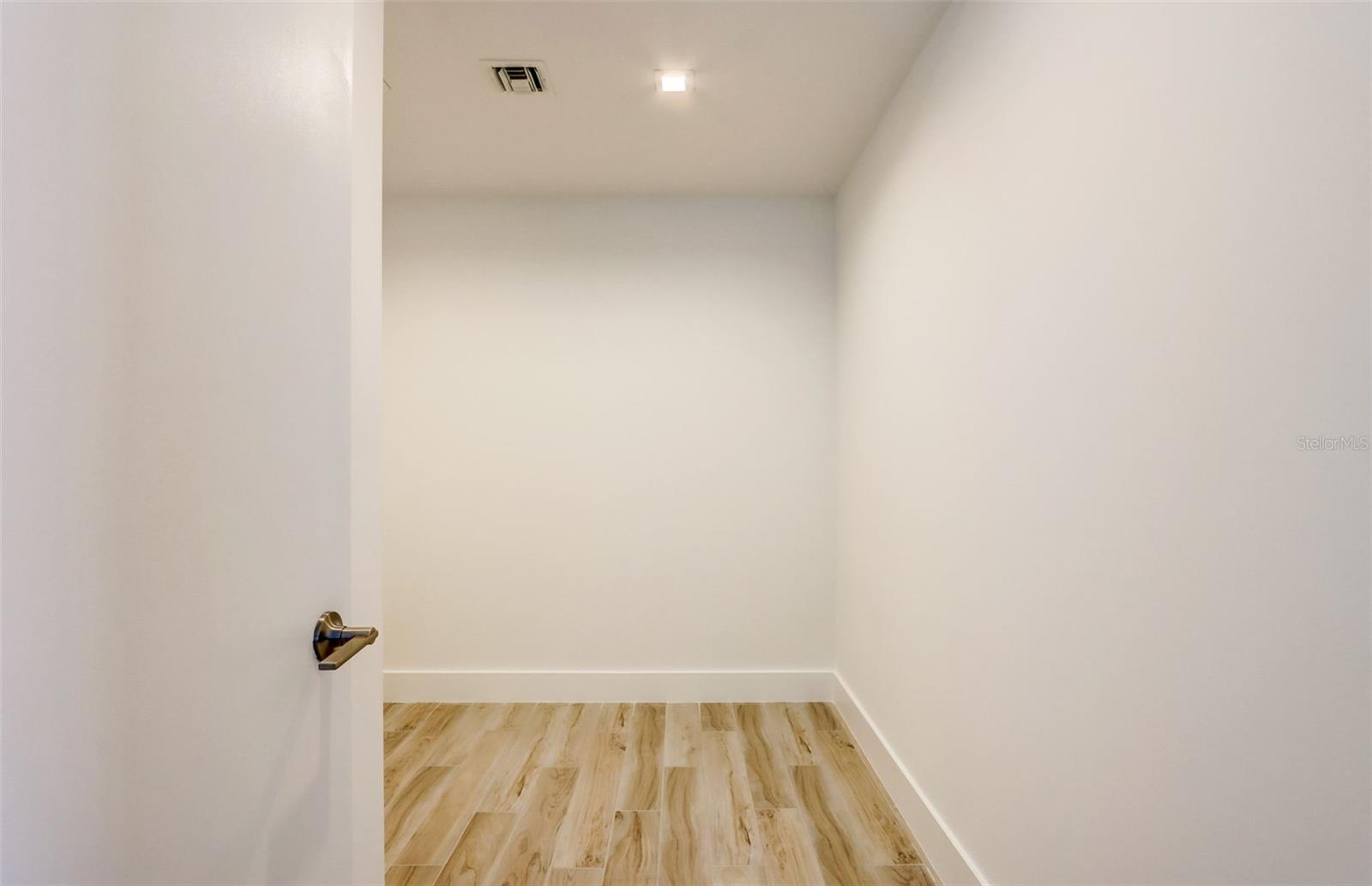 MARINA POINTE EAST - Residential